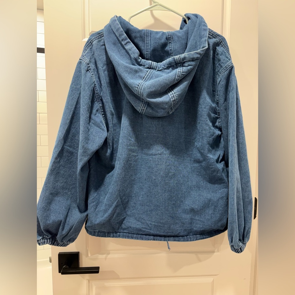Casual Blue Denim Hoodie Sweatshirt - Picture 2 of 2